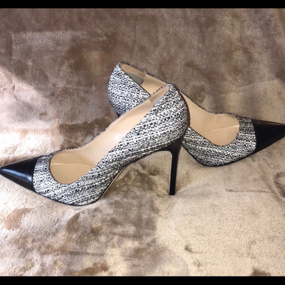 Manolo Blahnik stunning